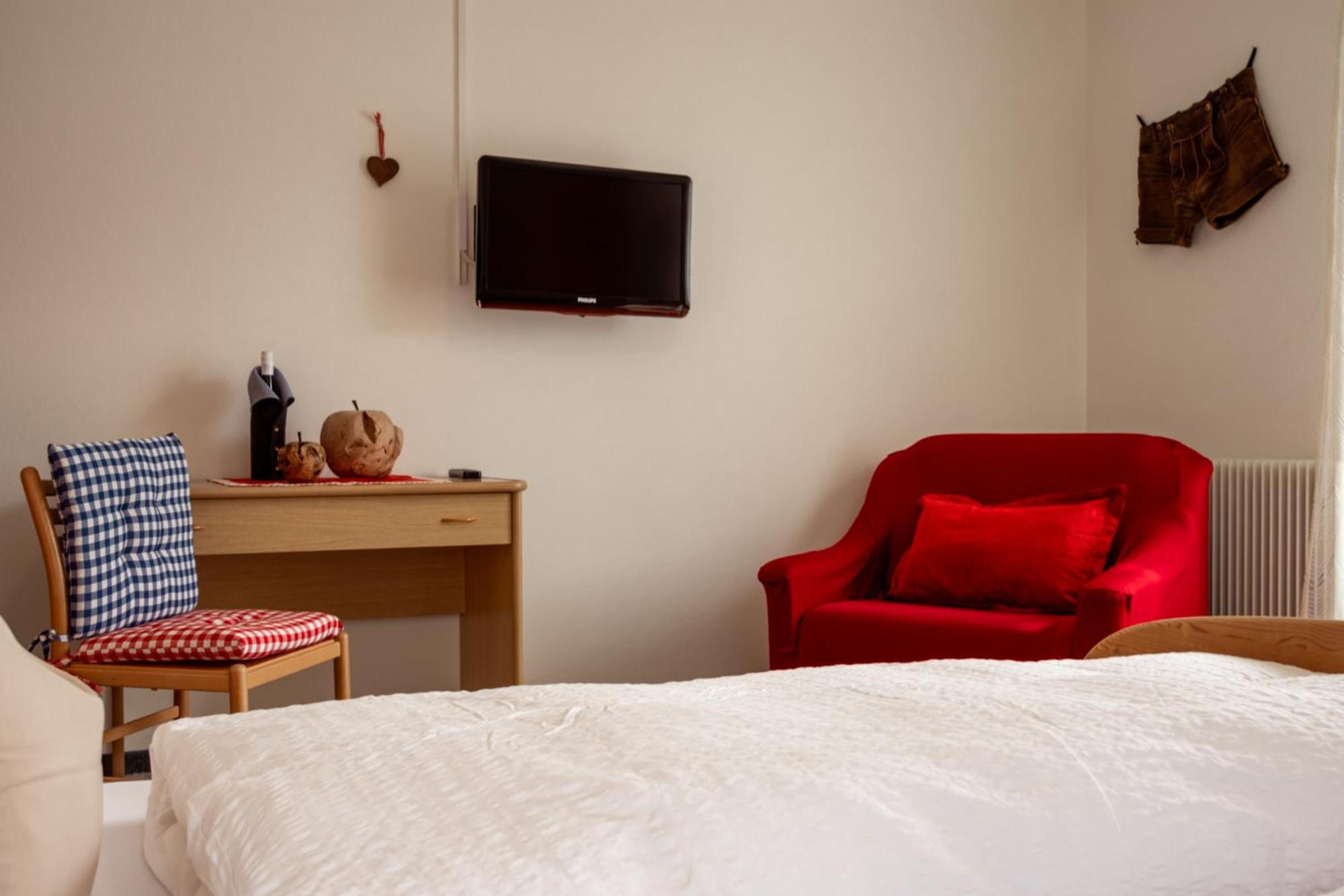 Garni Unterwegguetl Bed & Breakfast Naturns Exterior photo